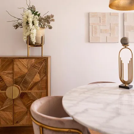 Apartment Deluxe Palace *