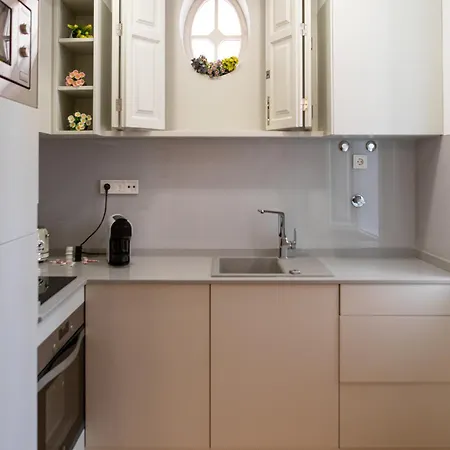 Deluxe Palace Apartment Porto